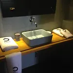 阿尔塔纳摩崖旅馆