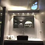 别墅 阿尔塔纳摩崖旅馆