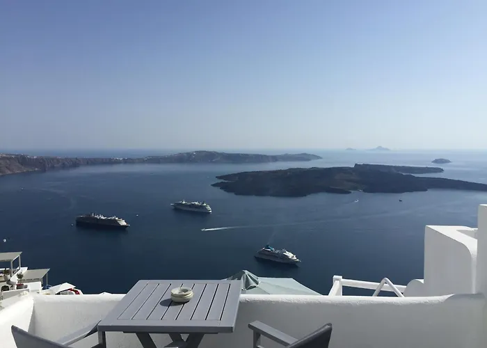 Villa Altana Cliffside Imerovigli (Santorini)