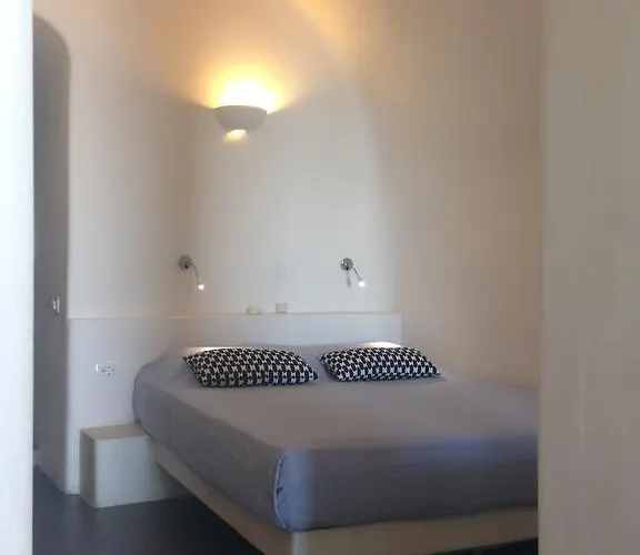 Altana Cliffside Villa