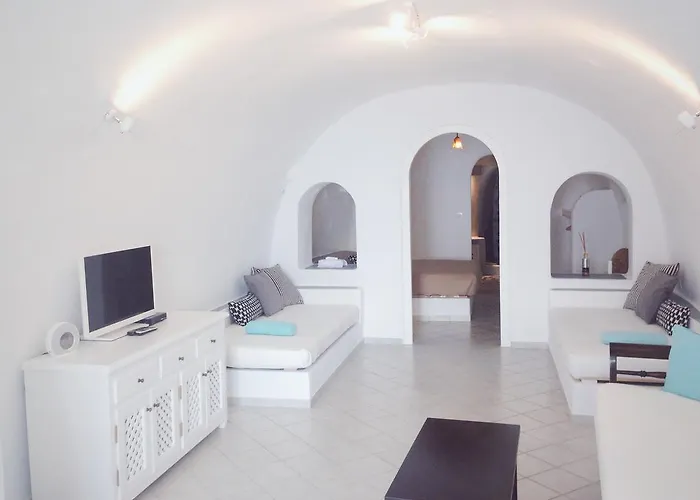 Altana Cliffside Villa