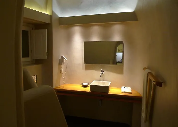 ألتانا كليفسايد *