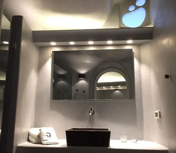 فيلة ألتانا كليفسايد