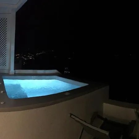 Villa Altana Cliffside *